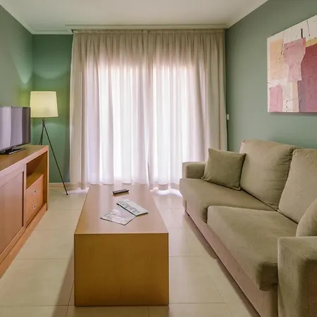 Apartment Trisquel