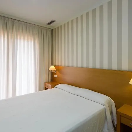 Trisquel Apartment