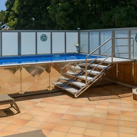 Апартаменты Trisquel